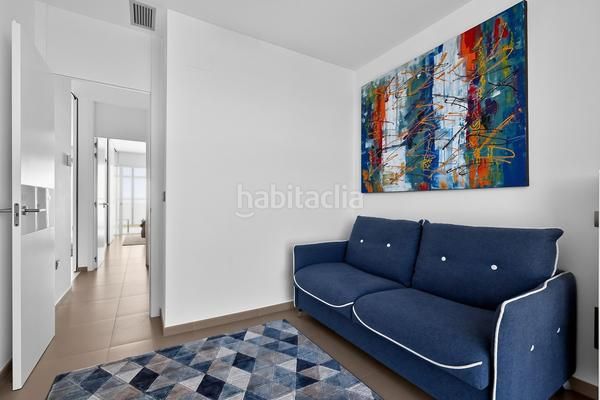 Foto b3c67e6b-fea0-4811-a0cc-30d22a61d42e. Apartament amb aparcament a Playa Poniente Benidorm
