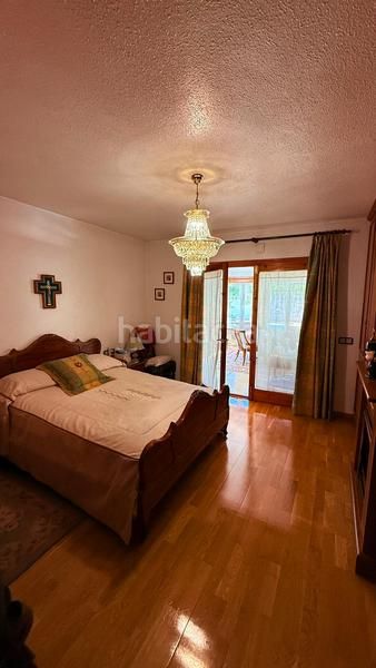 Foto b153d0bd-682b-44f5-b9a3-d3e4ee6d5b5d. Xalet amb aparcament piscina a Sierra Helada Benidorm