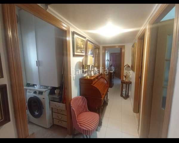 Foto 45e9a804-3ed0-4e03-a604-55fa8cda2392. Apartament a Playa Levante Benidorm