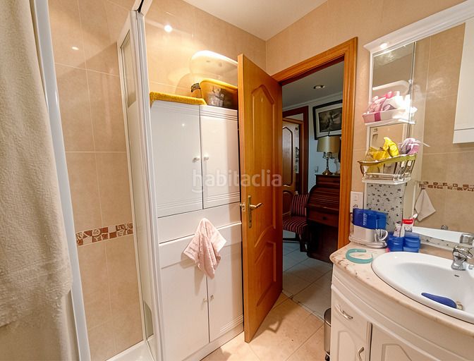 Foto 7ae9705d-e388-40e0-bfe1-de0567b68f01. Apartament a Playa Levante Benidorm