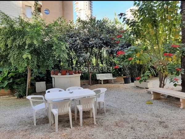 Foto e6f67b2e-ef21-4e25-a298-41954cef5af6. Apartament a Playa Levante Benidorm