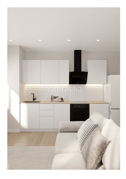 Foto 56944f77-5cd0-4662-b09b-2ae4ee86a44a. Apartament amb piscina a Playa Poniente Benidorm