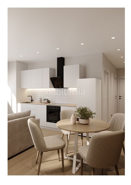 Foto 9dfbc8ec-b1e7-47ca-bb43-0dd5337d2a1e. Apartament amb piscina a Playa Poniente Benidorm