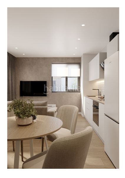 Foto cf22b2a6-6ba8-45eb-b685-beaf038db4ba. Apartament amb piscina a Playa Poniente Benidorm