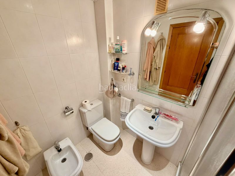 Foto 59e8ba68-482b-48d8-9f12-33008c5a6b9e. Apartament amb calefacció aparcament piscina a Playa Poniente Benidorm