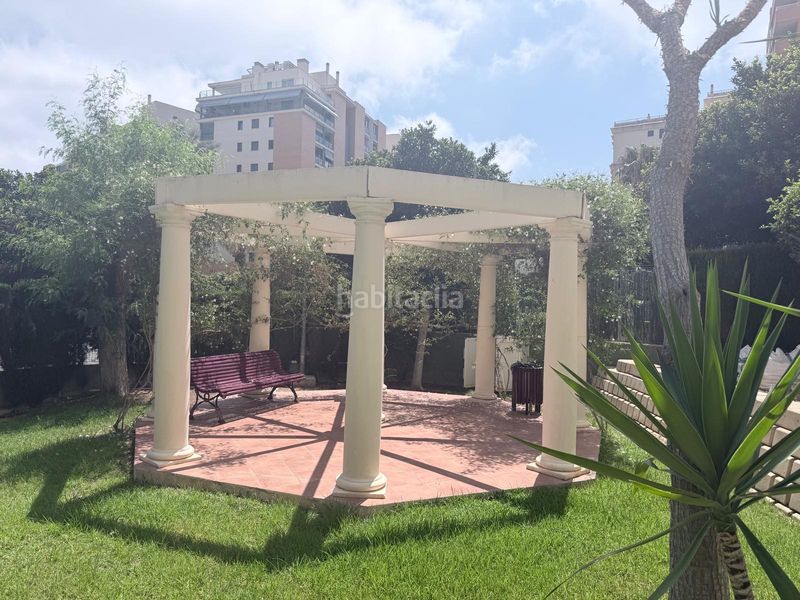 Foto ad8f0859-f7dc-42f5-9185-ff8c84bb6ad6. Apartament amb calefacció piscina a Juzgados - Plaza de Toros Benidorm