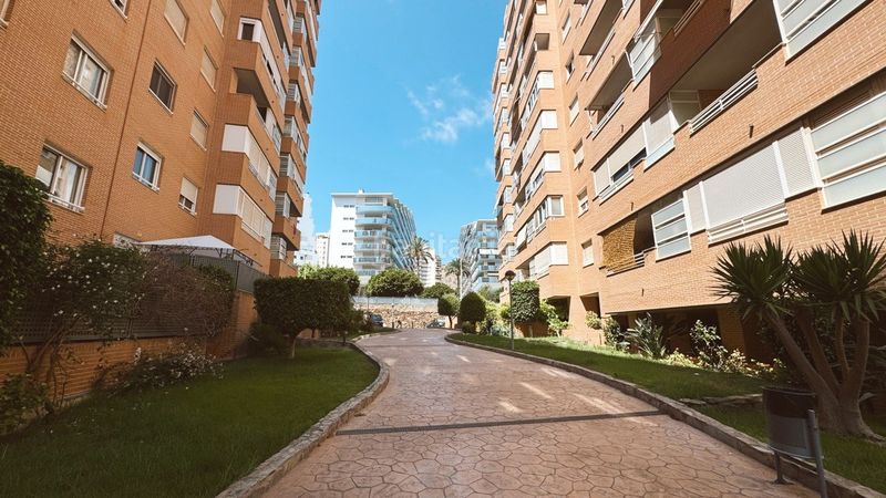 Foto 141a94f4-299c-4001-9025-f8e74e2b6e5c. Apartament amb aparcament piscina a Mirador de la Cala-Benimar Vila Joiosa (la)