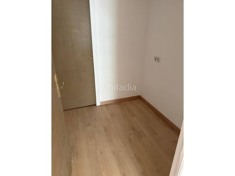 Foto 8e179406-6b70-4acd-8d33-4b66a8d832ff. Local comercial a La Nova Esquerra de l´Eixample Barcelona