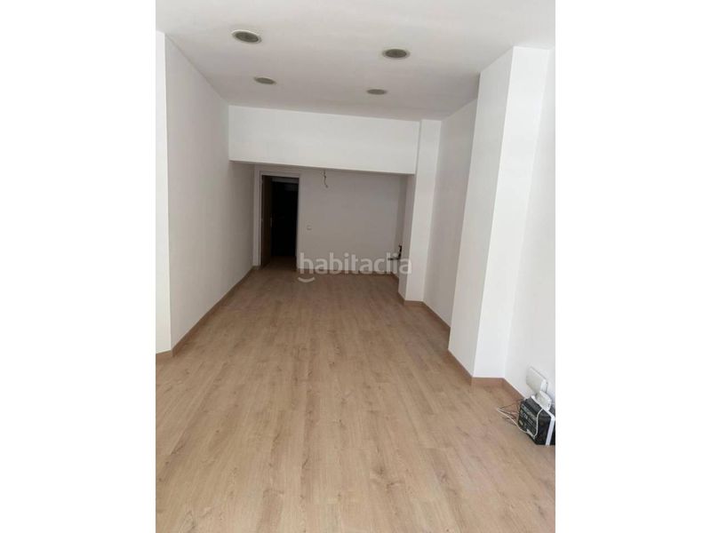 Foto cf00f792-d44e-4e20-ac5c-873c640c6214. Local comercial a La Nova Esquerra de l´Eixample Barcelona