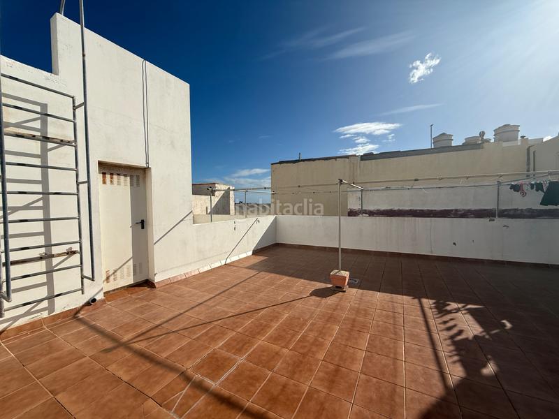 Foto b58c5356-33d4-47e1-8503-dfc12dfa52d5. Piso  con terraza en las majoreras en Carrizal Ingenio