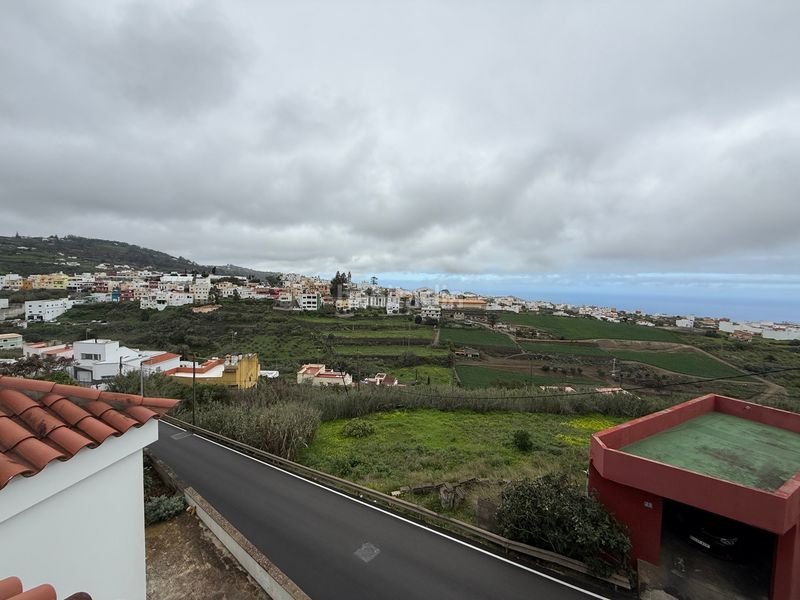 Foto 8e1088f0-e929-4f30-a4ab-8d46cc6af97d. Terreny residencial a Moya