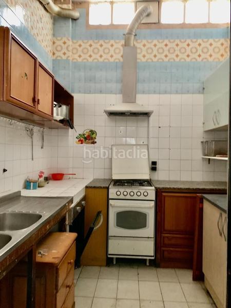 Foto be7b4153-e07b-4db0-9494-41bf34b18b8b. Local comercial a Agra del Orzán - Ventorrillo Coruña (A)