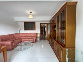 Appartement à Pastoriza. Piso frente al embalse de meicende