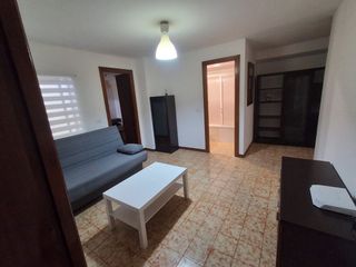 Miete Etagenwohnung in Fene. Piso en el centro de fene