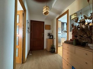Flat in Oseiro. Piso en arteixoreformado