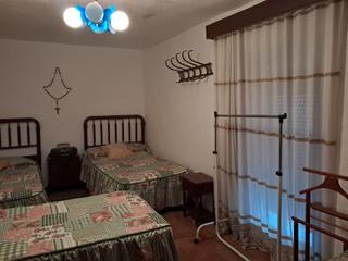 Casa a Bujalance. C24- excelente ubicacion