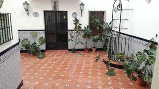 Casa a Bujalance. C1- grandes patios, tejado nuevo
