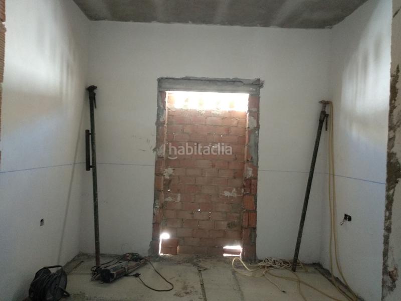 Foto 848fac59-1051-447c-8b36-033bf741e8c3. Casa con parcheggio in Bujalance