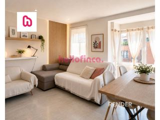 Appartement  Plaza torneros. Piso con encanto y mucha luz en el centro de torell�