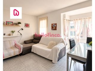Appartamento  Plaza torneros. Piso con encanto y mucha luz en el centro de torell�