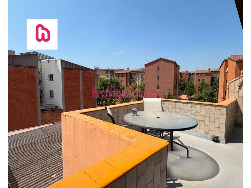 Foto 94acc010-fef4-4325-8341-748b38e8bb08. Àtic a Martorell