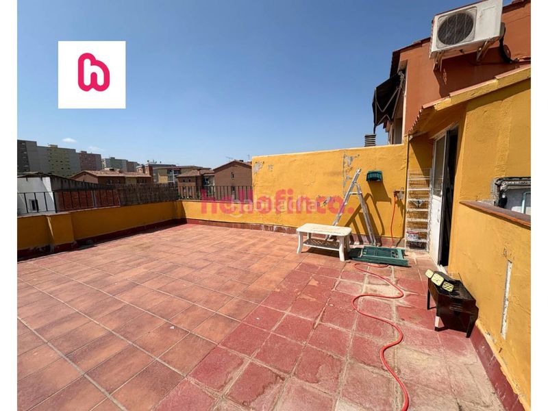 Foto e8b5f9bb-7f32-4b5d-8736-48c86dea7f1e. Àtic a Martorell