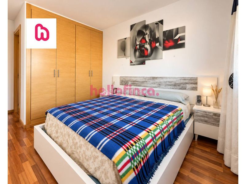 Foto 12a42ae6-5d5a-4f9a-aeda-f9c1342000f2. Dúplex  en eixample en Santpedor