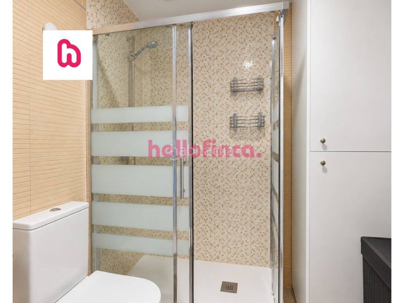 Foto d37b0145-622e-471c-a933-507951508e97. Àtic amb calefacció aparcament piscina a Can Gambús Sabadell