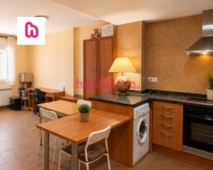 Appartement à Montesquiu. Planta baja exterior en montesquiu, ideal para disfrutar de la t