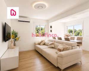 Chalet à Lliçà d´Amunt. Casa independiente a la venta en lliçà damunt vallès oriental  u