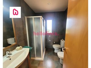 Chalet in Font-rubí. Casa a cuatro vientos a la venta en fontrubí alt penedès, barcel