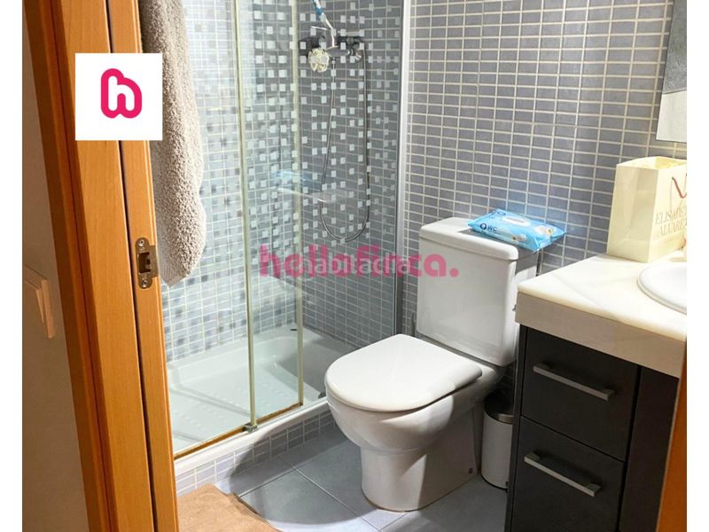 Foto b9882bbe-85b4-4699-b8dd-00c7bf14caea. Pis amb calefacció aparcament a Abrera