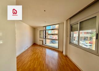 Pis a Gràcia. Piso en carrer sant sebastià sabadell