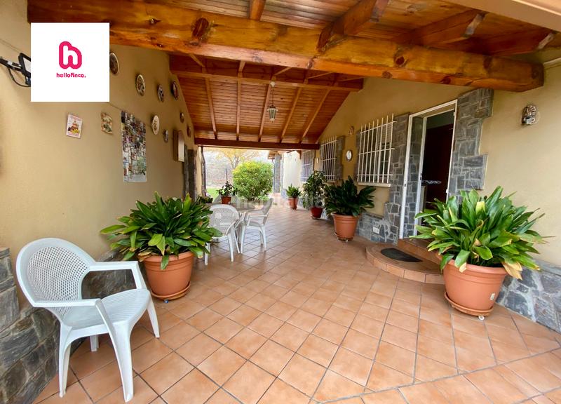 Foto 2a489b42-cd64-41c1-b90c-cfecbc2b33ab. Casa amb xemeneia aparcament piscina a Can Violí - Can Poi del Bosc Garriga (La)