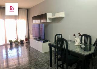 Casa adossada a Roda de Ter. Casa magnifica de 4 habitaciones con jardin terraza parking y tr