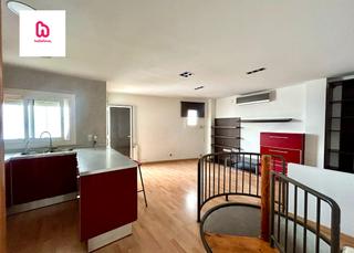 Rez-de-chaussée à Malgrat de Mar. Planta baja de dos habitaciones con piscina y lavadero