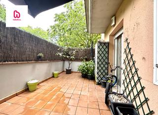 Ground floor in Carrer llus companys 34. Planta baja de habitaciones con terraza
