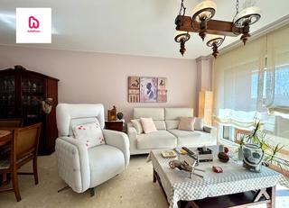 Penthouse in Torrent d'en Pere Parres. tico dpex con terraza balcn y plaza de parking