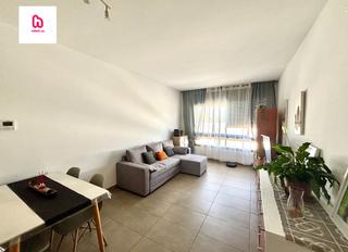 Penthouse in Santa Perptua de Mogoda. Dplex tico con 2 habitaciones plaza de parking y sala polivale