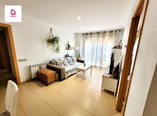 Flat in Sant Pere Nord. Piso de 2 habitaciones para entrar a vivir con parking