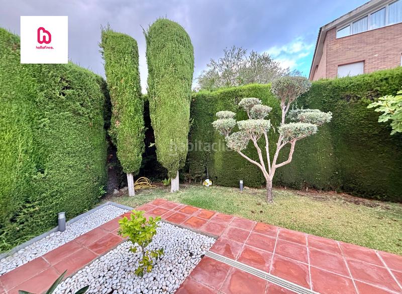 Foto b76754ca-e0bf-45f2-be64-d9d67e7d0630. Maison jumelée avec cheminée chauffage parking piscine dans Sant Vicenç de Montalt
