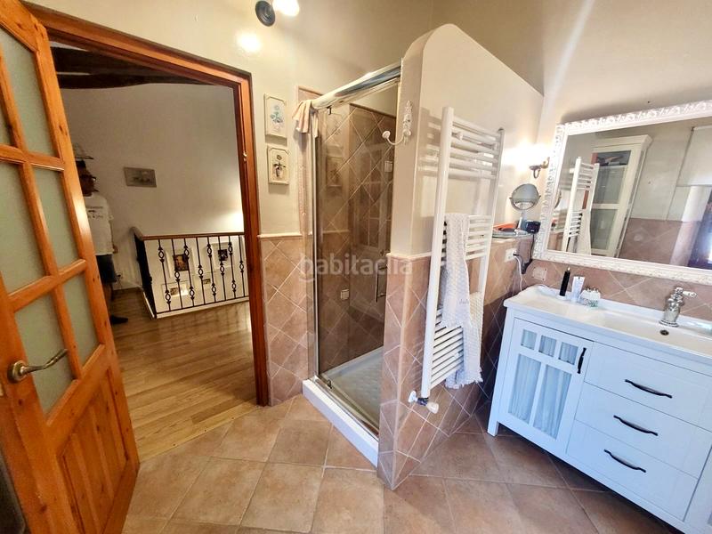 Foto 6083a6a4-da6e-48c6-9f71-f1b9adb9f224. Casa adosada chalet reformado con jardín trastero y lavadero en Subirats