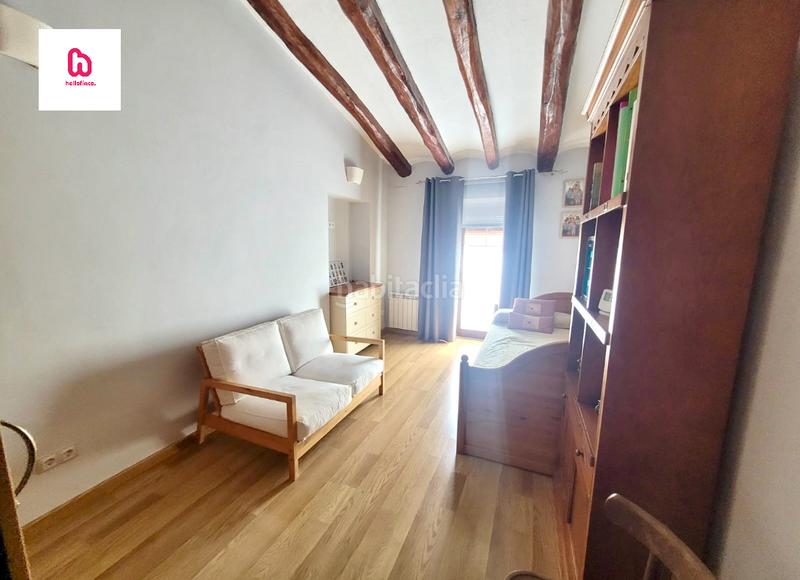 Foto c8b90adc-c3c8-4591-82f1-c69ebf89a1e8. Casa adosada chalet reformado con jardín trastero y lavadero en Subirats