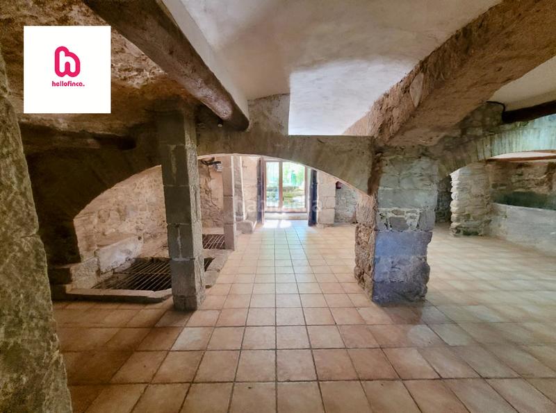 Foto 012f632d-8fb0-4ad5-a922-3a087d19b87d. Chalet finca rústica de 4 viviendas en Cardona