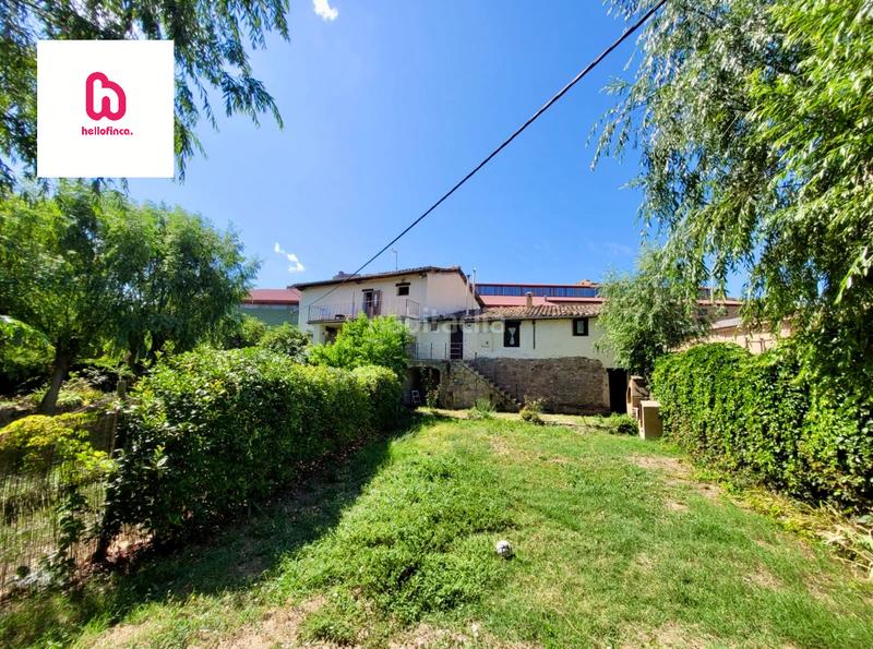 Foto 23d0d16f-eb64-453e-b96b-1b47993d7a42. Chalet finca rústica de 4 viviendas en Cardona