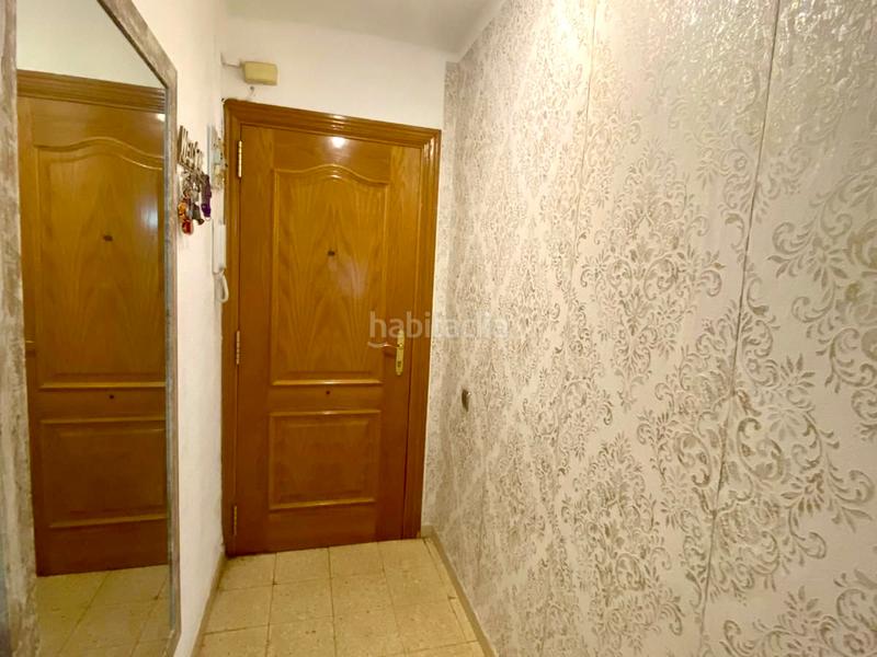 Foto a3c4eba2-91ec-4141-a2d1-4f125a3b2628. Piso  de 3 habitaciones con lavadero y aire acondicionado en Montcada i Reixac