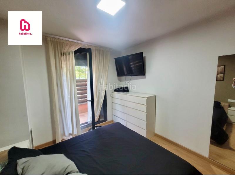 Foto 3ed7bbf3-63d8-4c50-923a-ac40fba89fb6. Planta baja  con terraza, piscina, parking y trastero en Sabadell