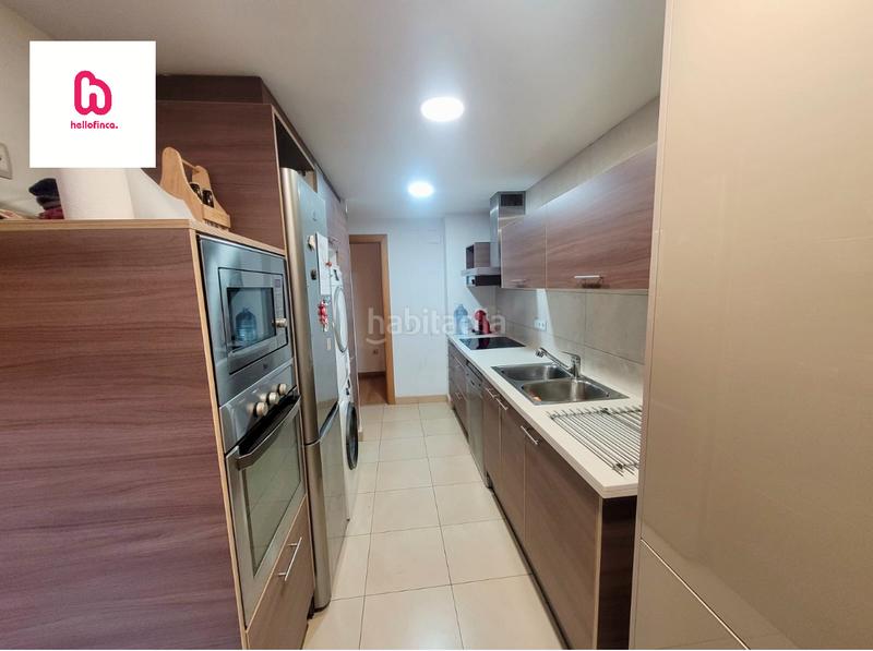 Foto 4aab51ea-6b2e-478f-8bc6-58cb07191c94. Planta baja  con terraza, piscina, parking y trastero en Sabadell