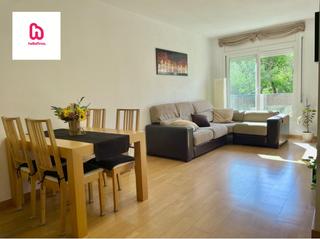 Flat  Carrer del canigó. Piso en venta en vic - barrio de l’horta vermella