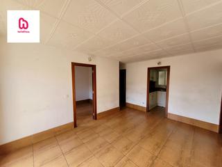 Pis  Carrer balmes. Piso luminoso en canovelles con terraza